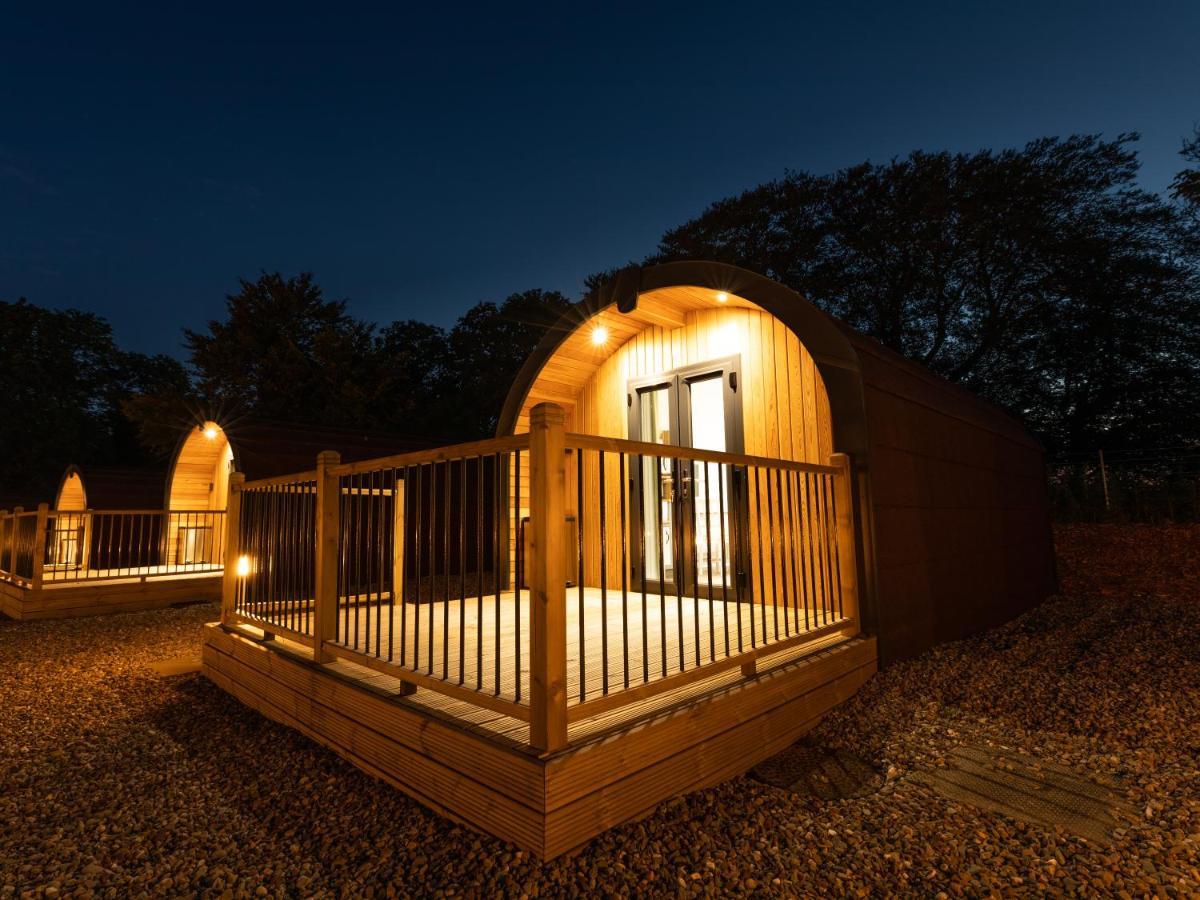 Weedingshall Lodges Фалькирк Экстерьер фото